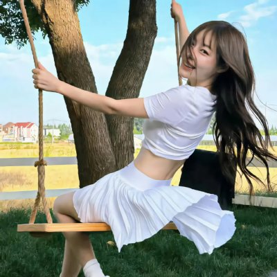 绿茵春色